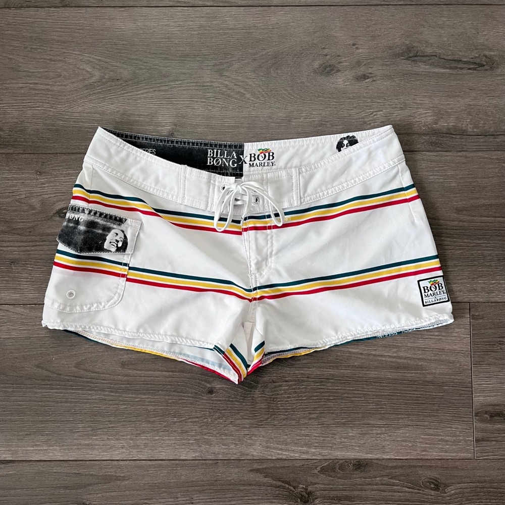 Billabong x Bob Marley Women Board Shorts White Rasta Stripe Size 3 J1030SMI